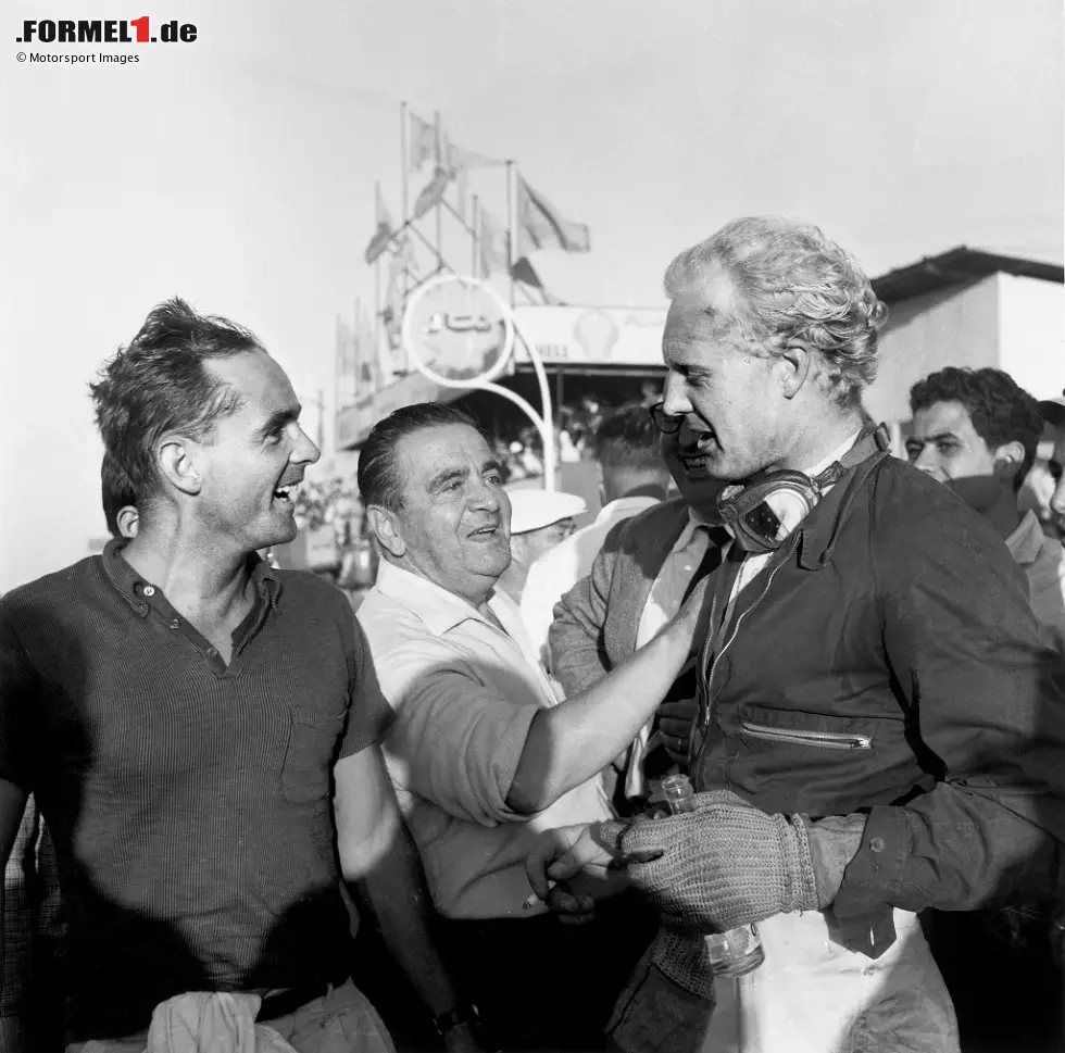 Foto zur News: Auch Mike Hawthorn geht aus freien Stücken - und das auf dem Höhepunkt. Ein von Phil Hill geschenkter zweiter Platz in Marokko reicht, um mit einem Punkt Vorsprung auf Stirling Moss Weltmeister zu werden. Der Brite erklärt daraufhin seinen Rücktritt, stirbt aber nur drei Monate später bei einem Verkehrsunfall.