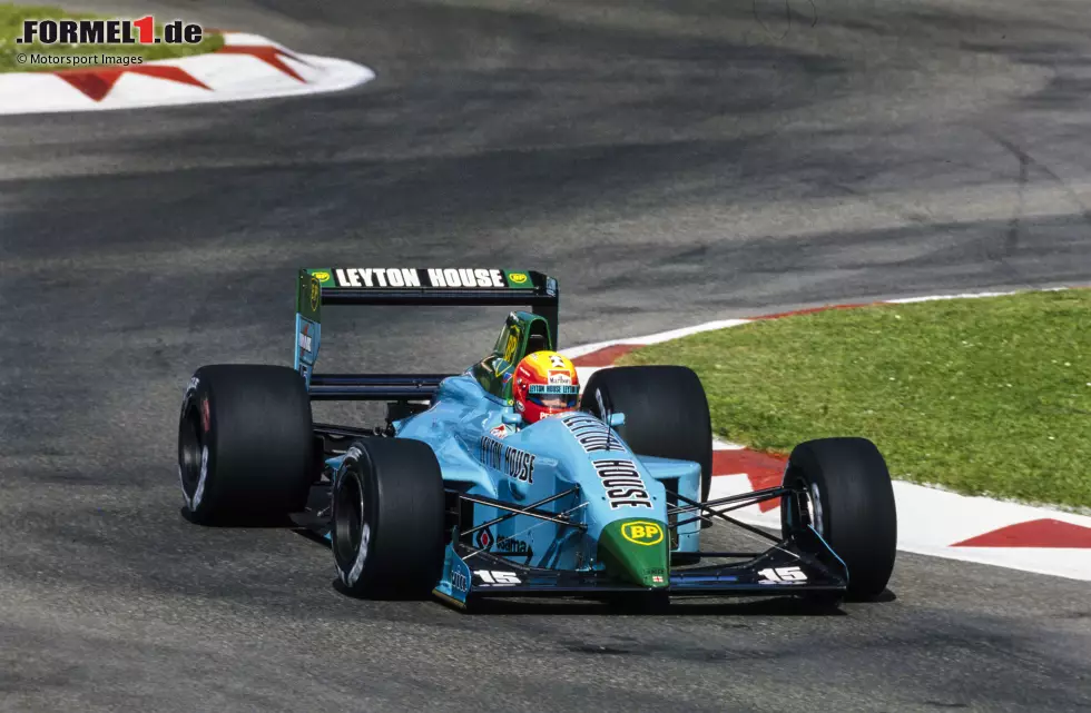 Foto zur News: Die japanische Immobilienfirma Leyton House steigt 1987 als Sponsor des March-Teams ein, um den Rennstall drei Jahre später zu kaufen. Als Teambesitzer Akira Akagi im Herbst 1991 in einen Finanzskandal verwickelt ist, geht das Team in die Brüche. Die Erinnerung an die türkisfarbenen Autos aber bleibt bis heute bestehen.