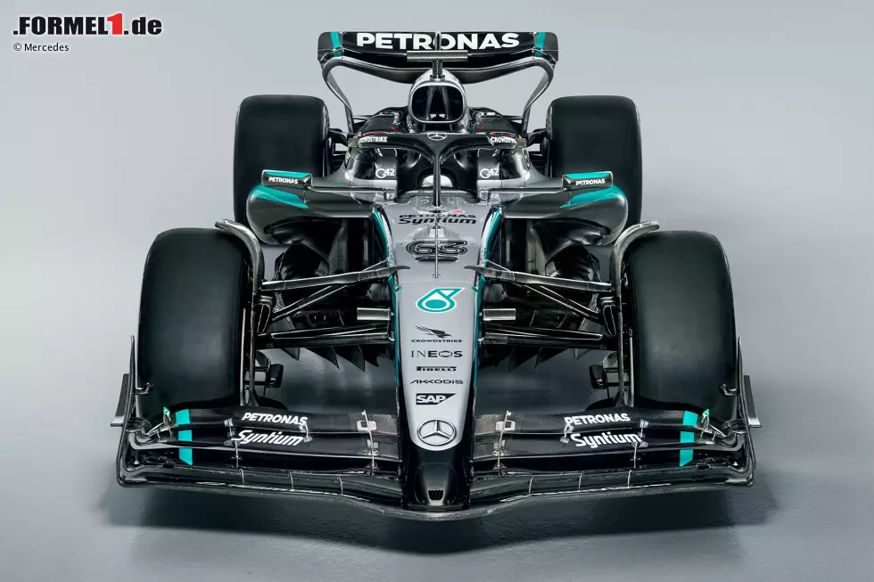 Foto zur News: Der Mercedes W16 ist der erste Silberpfeil nach der Ära Lewis Hamilton. Denn mit ...