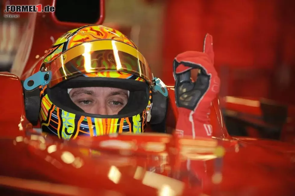 Foto zur News: Die Tests erstrecken sich über mehrere Jahre und spiegeln wider, wie ernsthaft sowohl Rossi als auch Ferrari die Möglichkeit eines Wechsels in die Formel 1 in Betracht gezogen haben.