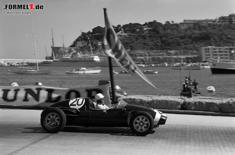 Foto zur News: Maurice Trintignant (Cooper T45 Climax) gewinnt 1958 den Grand Prix von Monaco.