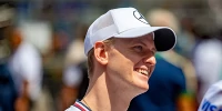 Foto zur News: &quot;Mit meinem Vater geteilt&quot;: Mick Schumacher liebt Fallschirmspringen