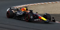 Foto zur News: Max Verstappen kämpft mit Balance: &quot;Jede Runde war anders&quot;