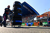 Foto zur News: Formel-1-Liveticker: Pirelli hält trotz Kritik an