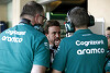 Foto zur News: Aston-Martin-Star Fernando Alonso erwartet &quot;schwierige