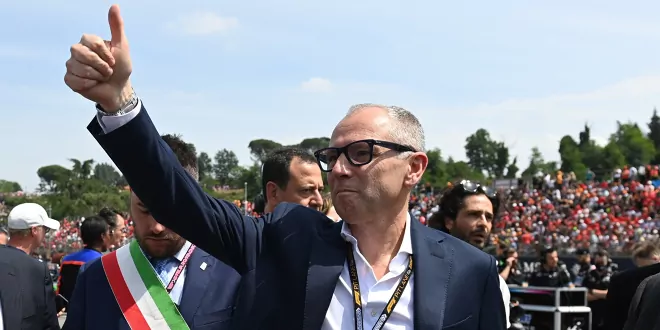 Foto zur News: Domenicali bleibt bis 2029 F1-Boss