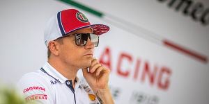 Foto zur News: Räikkönen-Mythos: Hat er wirklich in Meetings Zigaretten