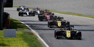 Foto zur News: Marko sauer auf Renault: &quot;Offensichtlich blockiert!&quot;