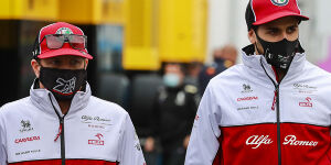 Foto zur News: Alfa Romeo bestätigt Fahrer 2021: Räikkönen und Giovinazzi