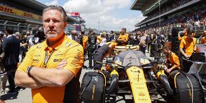 Foto zur News: Formel-1-Liveticker: Zak Brown fordert weniger