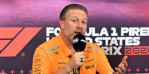 Foto zur News: Zak Brown nimmt FIA bei Bib-Affäre in die Pflicht: &quot;Ich habe