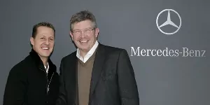 Foto zur News: 23. Dezember 2009: Mercedes bestätigt Schumacher-Comeback