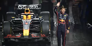 Foto zur News: Nach Buhrufen beim F1-Launch: Jetzt droht Verstappen mit