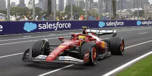 Foto zur News: Lewis Hamilton: Ferrari-Debüt in Melbourne &quot;lief schlechter