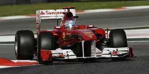 Foto zur News: Ferrari: Alonso top, Massa mit Problemen