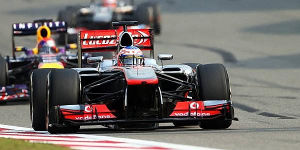 Foto zur News: McLaren: Instinktiver Button - robuster Perez