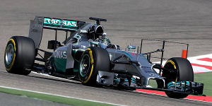 Foto zur News: Mittagspause in Bahrain: Rosberg wieder vorn