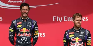 Foto zur News: Abstand Ricciardo-Vettel wächst: Red Bull klärt auf