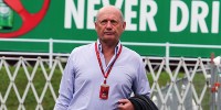 Foto zur News: Ron Dennis offiziell bei McLaren gestürzt