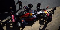 Foto zur News: Ricciardo zieht das Pech an: Red Bull erneut in Problemen