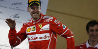 Foto zur News: Wieso Vettel nach Siegen &quot;Walk Like an Egyptian&quot; tanzt