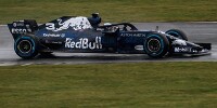 Foto zur News: Neuer Red Bull: Ricciardos Silverstone-Roll-out fällt ins Wasser