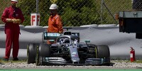 Foto zur News: Formel-1-Test Barcelona: Mercedes erst im Kiesbett, dann mit Bestzeit