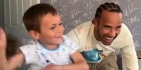 Foto zur News: Instagram: Onkel Lewis Hamilton tanzt und macht sich &quot;zum Trottel&quot;