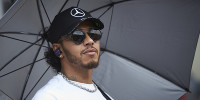 Foto zur News: Lewis Hamiltons Sommerpause: Weniger Party, früher aufstehen!