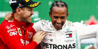 Foto zur News: Vettel gratuliert Hamilton live im TV: &quot;War nicht klar, dass das jemand sieht&quot;