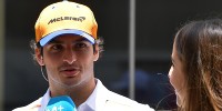 Foto zur News: So ein Schlawiner! Wie es zu Carlos Sainz&#039; Gesangseinlage kam