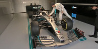 Foto zur News: Shakedown Mercedes W11: &quot;Zweijahres-WM&quot; beginnt in Silverstone