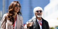 Foto zur News: Bernie Ecclestone: &quot;Vier oder fünf Jahre&quot; auf Baby &quot;hingearbeitet&quot;