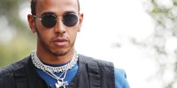 Foto zur News: Lewis Hamilton fordert Bildungschancen für alle Kinder