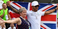 Foto zur News: Lewis Hamilton will Namen ändern - seiner Mutter zuliebe