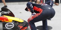 Foto zur News: Max Verstappen: Der getroffene Vogel hing noch im Bremsschacht fest ...