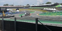 Foto zur News: Nach Reifenschäden in Brasilien: Pirelli bittet FIA um Reinigung der Strecke