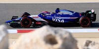 Foto zur News: Erstes F1-Training in Bahrain: Verstappen nur auf P6, Bestzeit für Daniel Ricciardo!