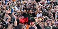 Foto zur News: Wer letzte Nacht am besten geschlafen hat: Lewis Hamilton