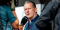 Foto zur News: Jos Verstappen: Max hat&#039;s den negativen Journalisten aus England gezeigt!