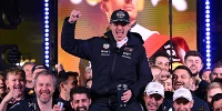 Foto zur News: Horner: Verstappen hat hinter den Kulissen härter gearbeitet als früher