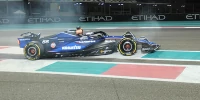 Foto zur News: Premiere im Williams: Carlos Sainz bei Abu-Dhabi-Test hinter Leclerc auf P2