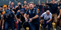 Foto zur News: 20 Jahre Red Bull in der Formel 1: McLaren verbot die Teamzeitschrift