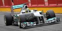 Foto zur News: Mercedes: Nur Rosberg vom Wetter verschont