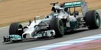 Foto zur News: Mercedes beschließt bärenstarken Test mit Rennsimulation