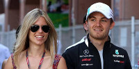 Foto zur News: Rosberg und seine Vivian: Sie verführt ihn mit Eiscrème