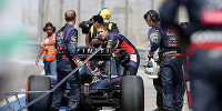 Foto zur News: Bahrain: Jetzt heulen bei Red Bull die Alarmsirenen!