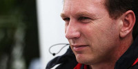 Foto zur News: Horner: Mercedes auch in Sepang Favorit