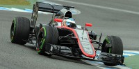 Foto zur News: Endlich: Alonso dreht mit dem McLaren-Honda einige Runden