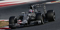 Foto zur News: Formel-1-Tests 2015 Barcelona: Trügerische Red-Bull-Bestzeit